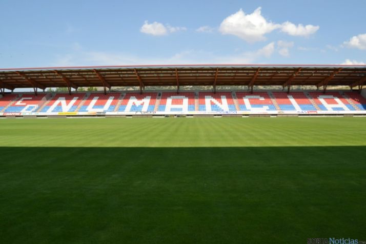 Estadio de Los Pajaritos/SN