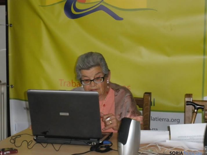 Felicidad Martínez ciberabuela