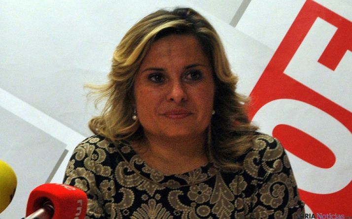 La procuradora socialista Esther Pérez.