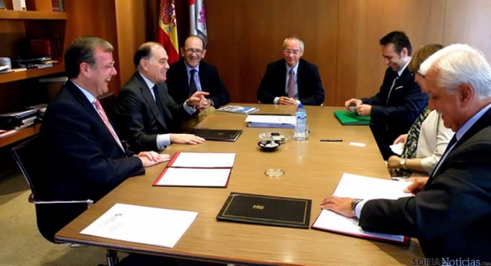 Firma del protocolo de redes centralizadas