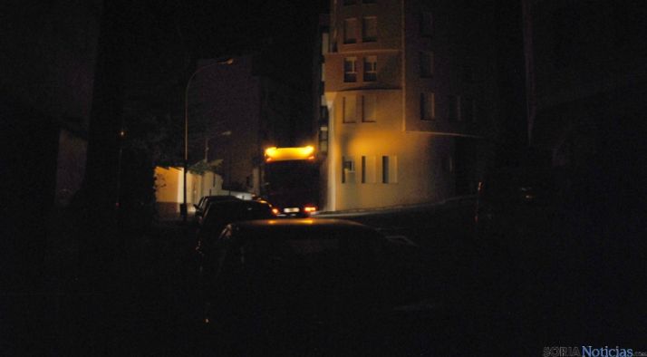 El camión de basura entre Cortes y Carabantes.