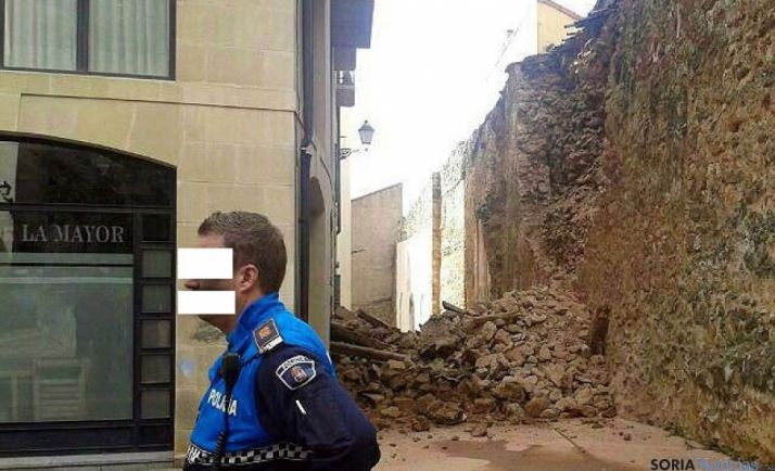 El paño de muralla tras su derrumbe en marzo.