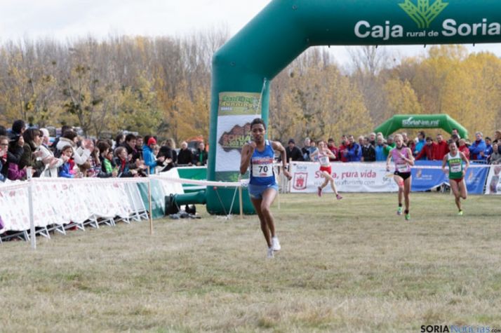 Marta Tigabea,Estela Navascués y Alba García