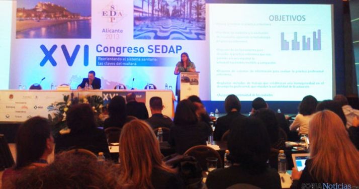 Mª Luisa Sanz interviene en el Congreso de Alicante