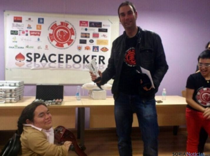 Íker Esteras, ganador el primer torneo.