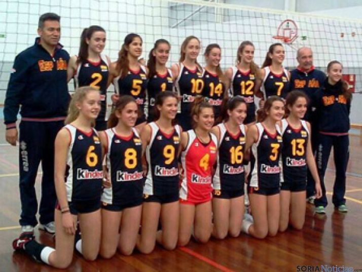 La selección juvenil de voley desplazada a Portugal