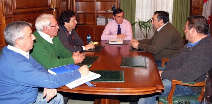 Un momento de la reunión en el Palacio Provincial.
