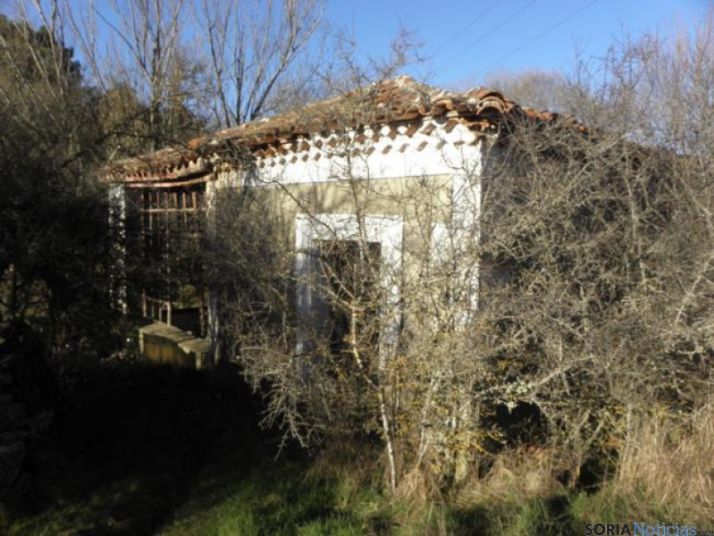 Exterior del lavadero ahora deteriorado.