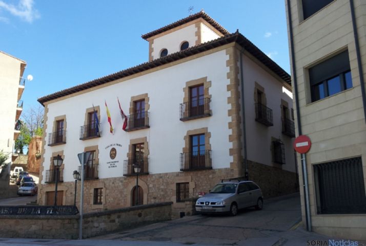 La UNED está en la Casa de la Tierra.