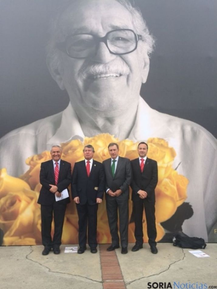 Juan José Mateos visita Colombia