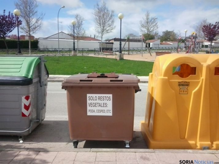 Contenedores en La Barriada