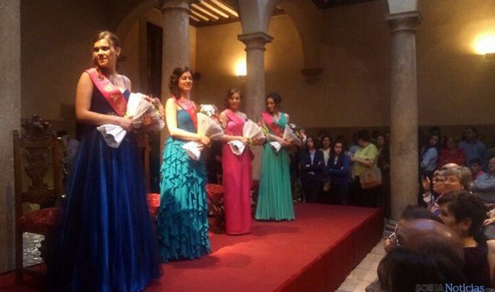 Reina y damas en Los Castejones. / SN