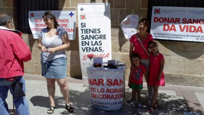 La mesa informativa este sábado.