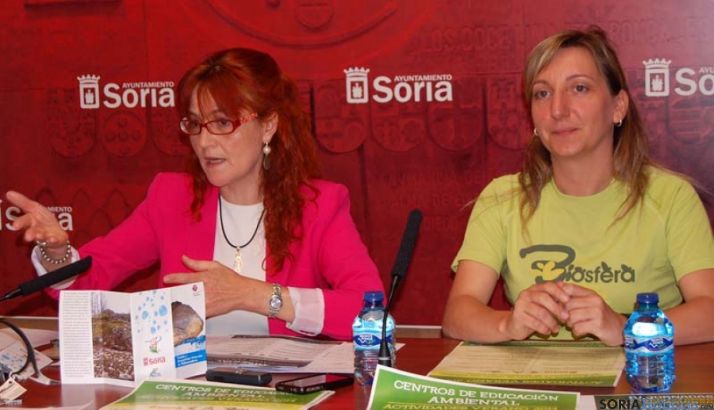 Ana Calvo y Yolanda Santos. 