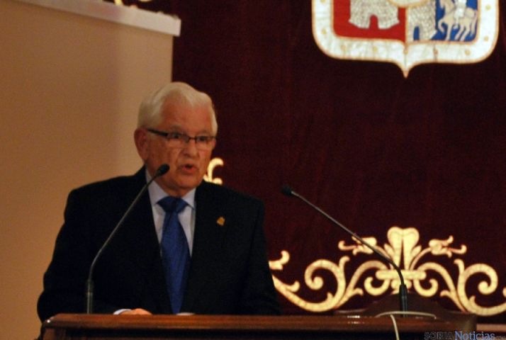 El doctor Ruiz Liso, director de la FCCR. / SN