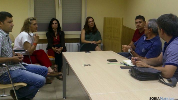 Algunos de los asistentes a la reunión. / SN