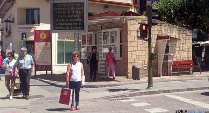 La caseta de información que será derruida. / SN