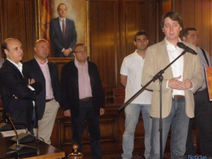 El alcalde Carlos Martínez