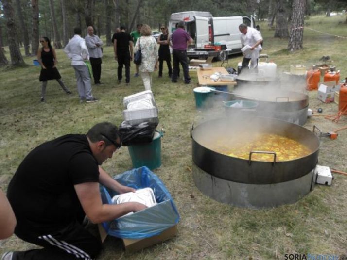 Posada apoya el bicentenario con su presencia en la romería de La Blanca en Cabrejas