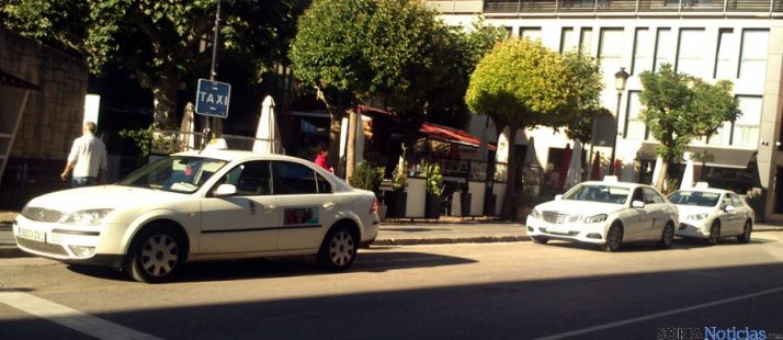 Parada de taxis en Ramón y Cajal. / SN