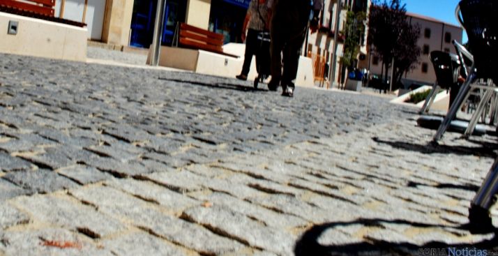 Aspecto del suelo de la plaza del Vergel. / SN