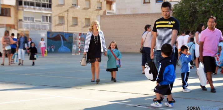 Los escolares, de vuelta al cole tras las vacaciones. / SN