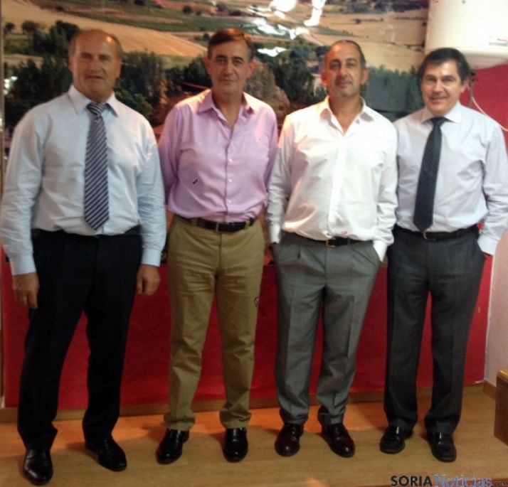 Autoridades provinciales y locales en alcubilla. / SN