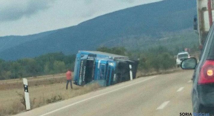 El vehículo, poco después del siniestro. / @42radares