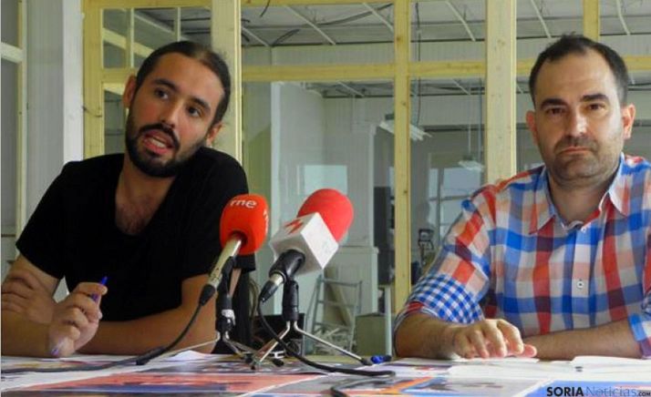 Hernández y Bonilla en la presentación de la Antena. / SN