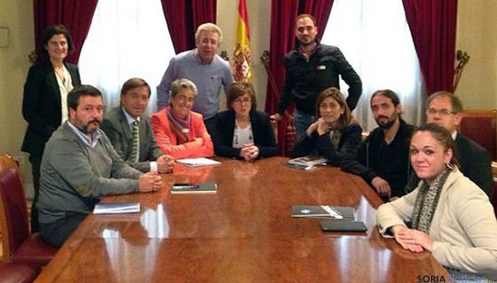 Los asistentes a la reunión. 