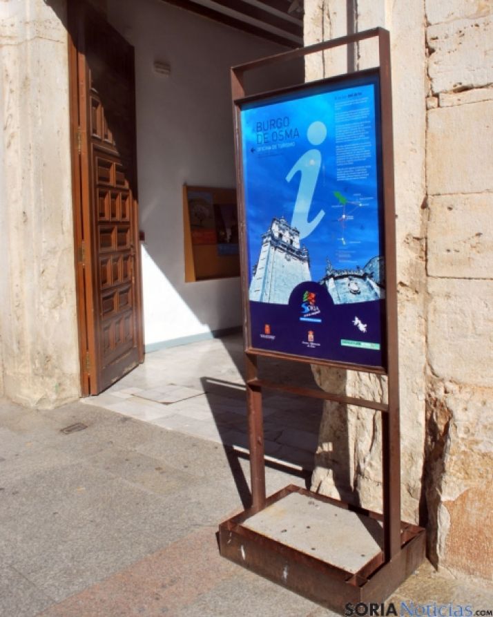 Oficina de turismo del Burgo. / SN