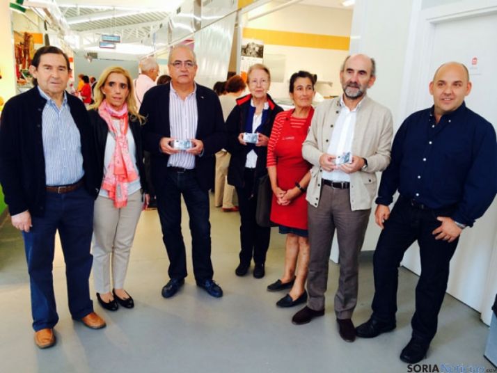 Reparto de los vales solidarios del mercado