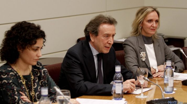 Ponencia sobre demografía en el Senado