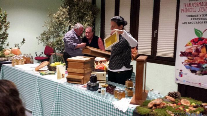 Distintos momentos de las jornadas almarceñas. / SN