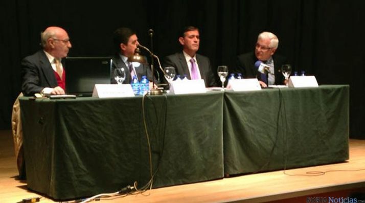 Bartolomé (izda.), Martínez, Pardo y Ruiz en la apertura del ciclo. / SN