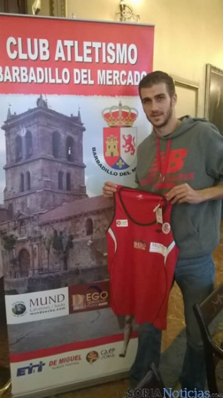 Javier Abad con su nuevo club