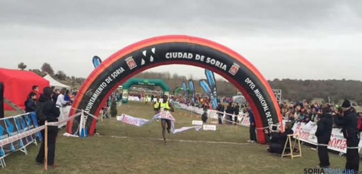 El ugandés Toroitich se proclama campeón del Cross de Soria
