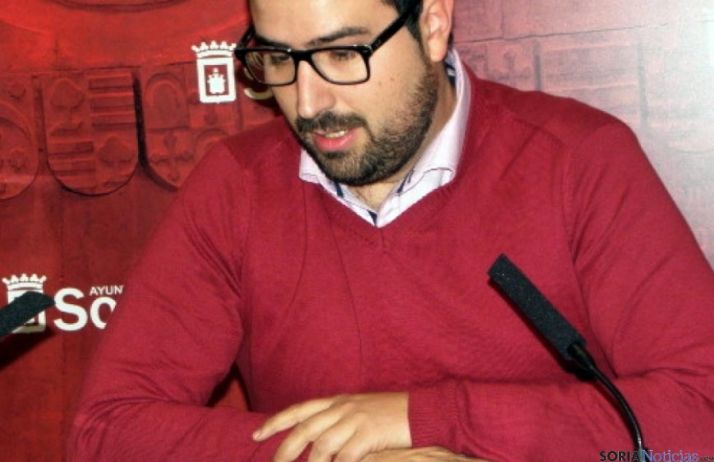 El concejal Ángel Hernández este jueves. / SN