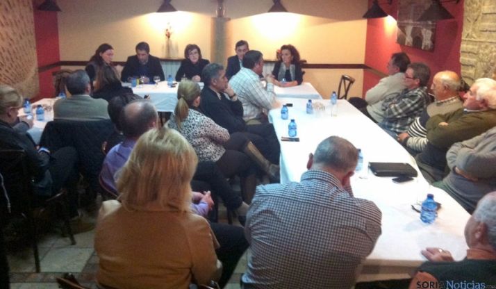 Imagen de la reunión del PP en Golmayo.