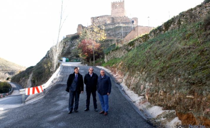 En la carretera de Magaña