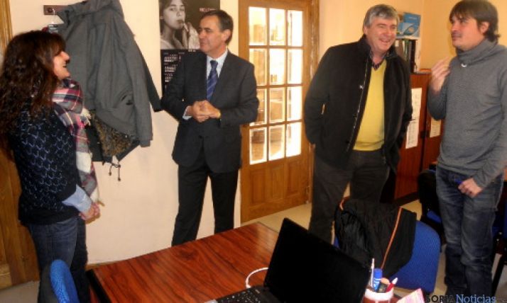 Visita Antonio Pardo a Navaleno.