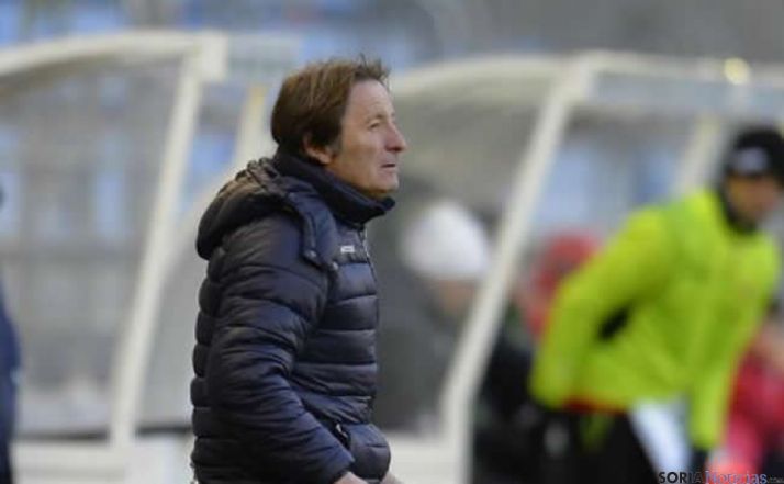 Anquela dando indicaciones