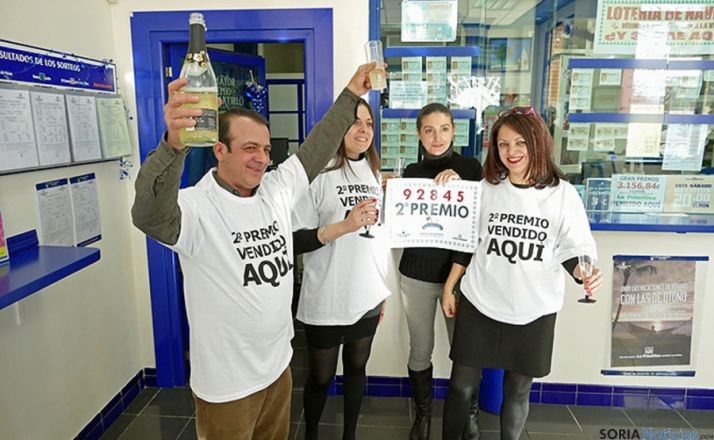 Aministración Doña Elenita, en Ávila. / avilared.com