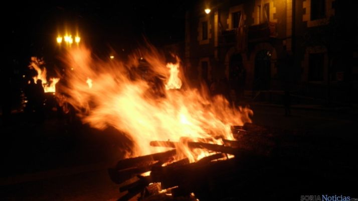 Hoguera de San Esteban en Navaleno