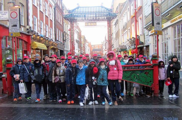 Los estudiantes, en la capital inglesa. 