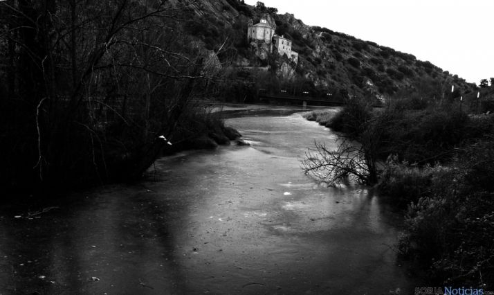 Imagen del Duero en la capital este viernes. / SN