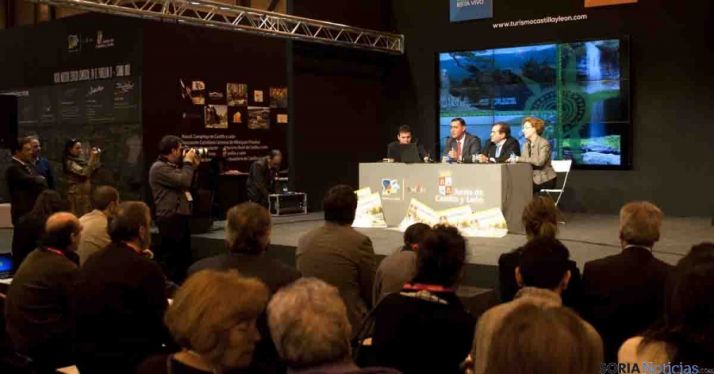 Una de las presentaciones de la Diputación en FITUR 2013. / Dip