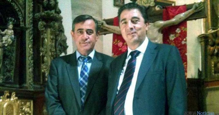 Jesús Peregrina, a la derecha, con Antonio Pardo en las fiestas de Arcos. / SN