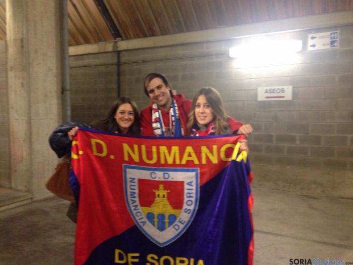 Aficionados numantinos en El Sardinero
