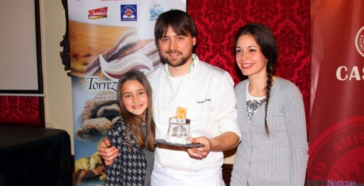 Aldea, con su familia. 